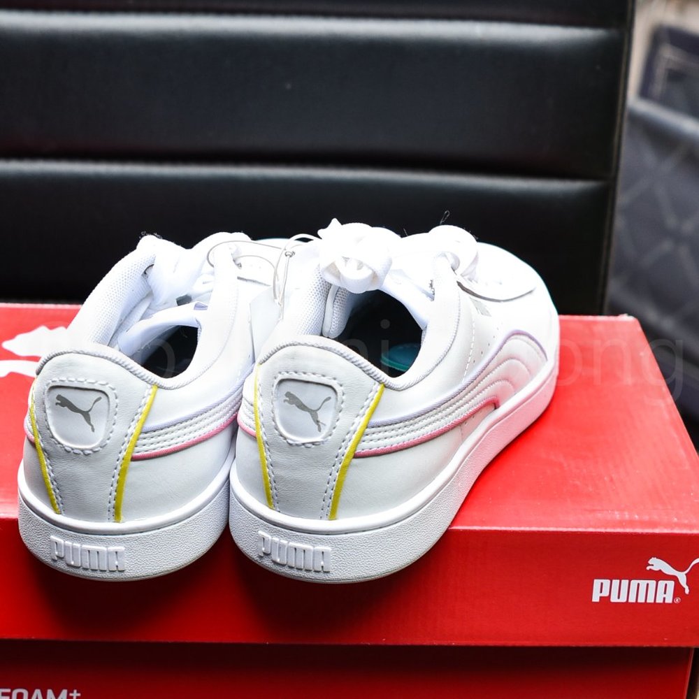 PUMA Women's Vikky 2 Sneaker - Picture 5 of 8